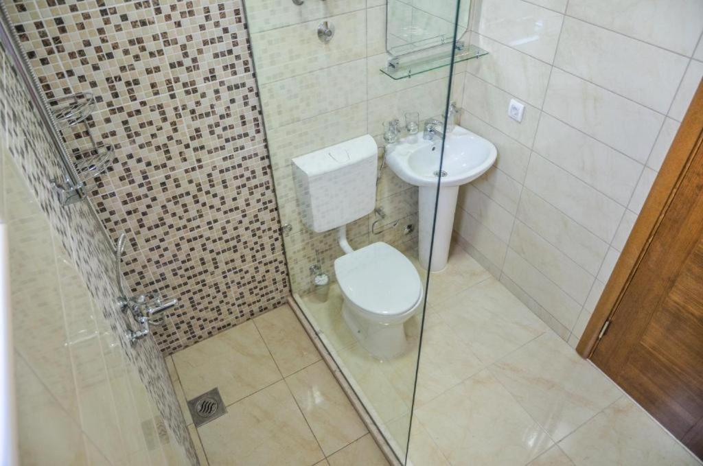 S&M Apartments Ulcinj Esterno foto